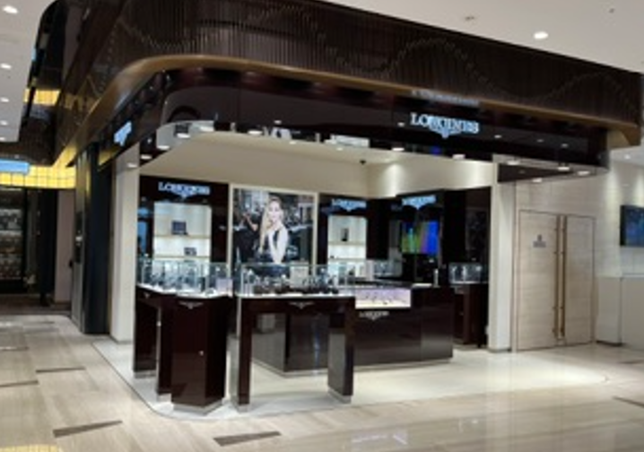 SHOP DISPLAY